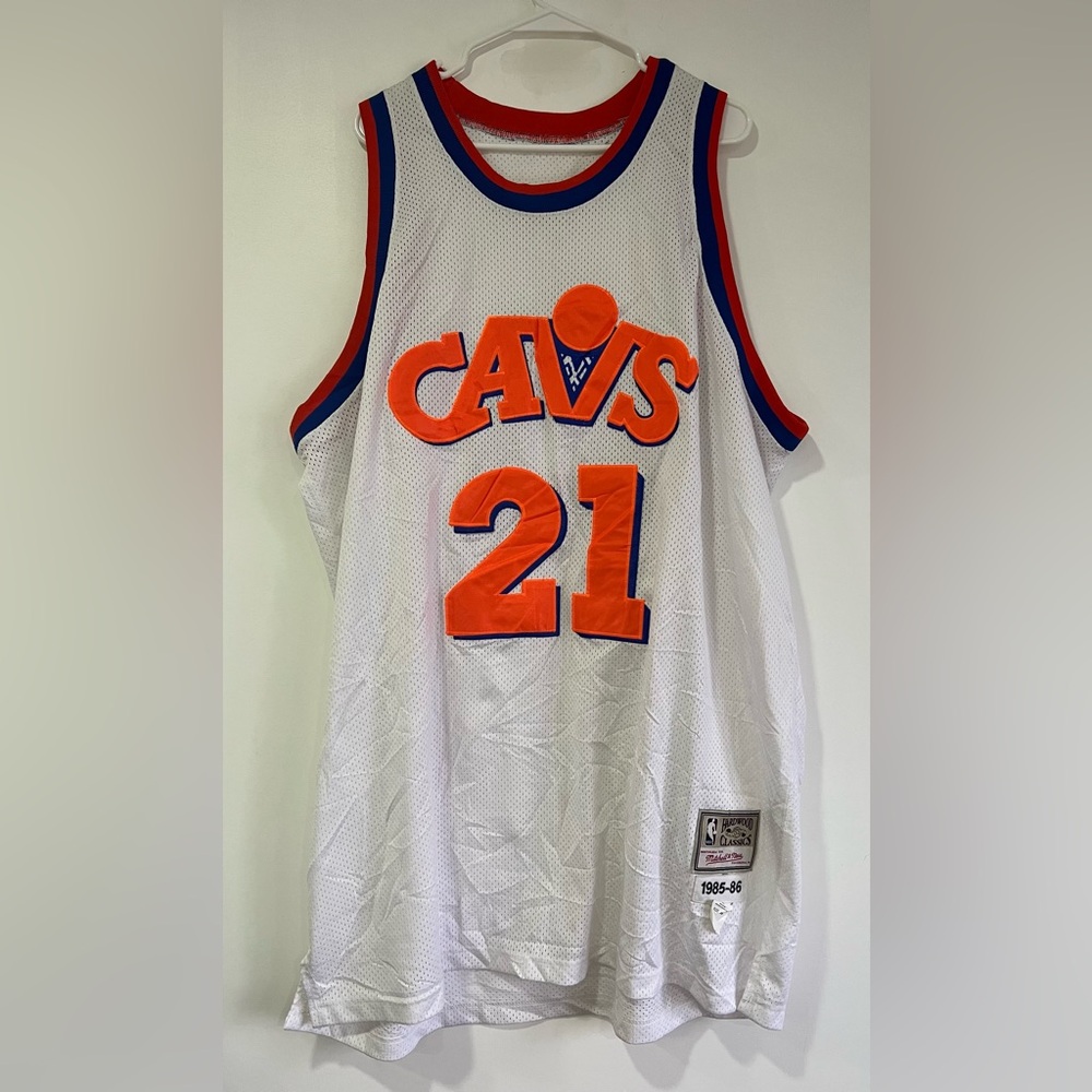 VTG Michell & Ness Lloyd B. Free Jersey #21 Cleveland Cavaliers Mens Size 58